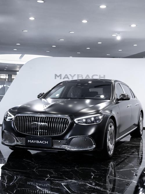 重庆254岚图汽车的售后服务让用户无忧出行，迈巴赫未来的豪华车趋势